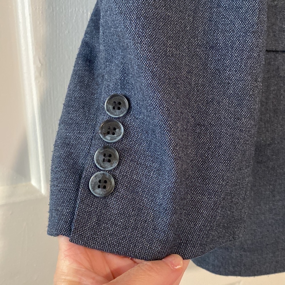 Sport Jacket - Picture 4 of 9